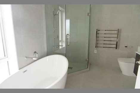 Photo of property in 32 Stephen Avenue, Henderson, Auckland, 0610