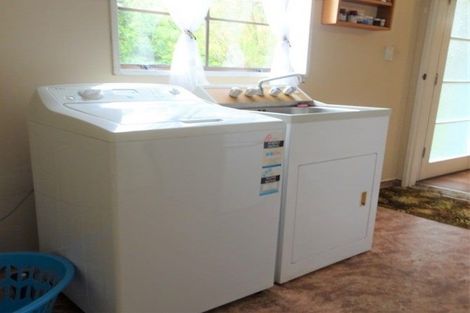 Photo of property in 51 Oxford Street, Taylorville, Greymouth, 7805