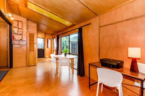 Photo of property in 14 Elizabeth Street, Waikanae, 5036