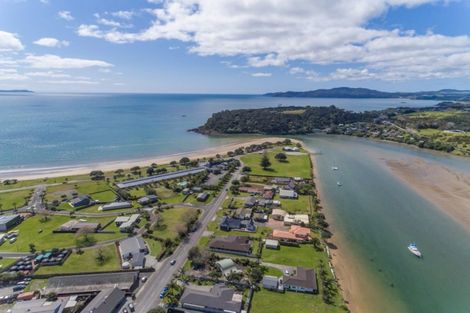 Photo of property in 27 Flame Tree Lane, Taipa, 0420