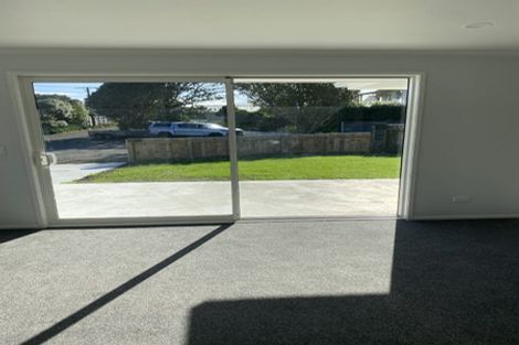 Photo of property in 28f Paritutu Road, Spotswood, New Plymouth, 4310