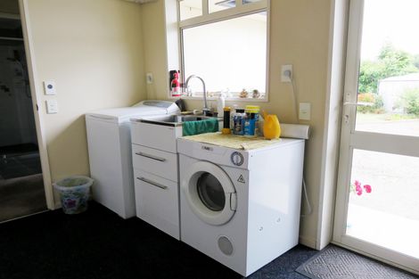 Photo of property in 129 Richard Pearse Drive, Temuka, 7920