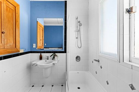 Photo of property in 23 Fitzroy Road, Bluff Hill, Napier, 4110