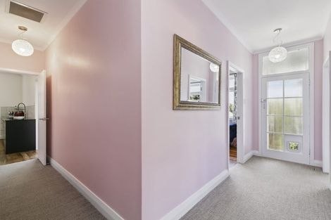 Photo of property in 15 Henderson Street, Karori, Wellington, 6012