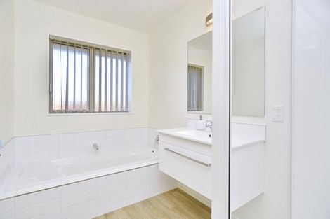 Photo of property in 26 Beech Drive, Rangiora, 7400