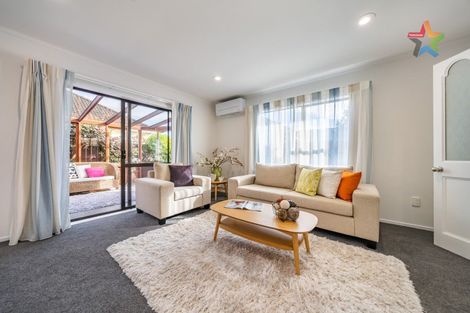 Photo of property in 39a Birdwood Road, Waterloo, Lower Hutt, 5011