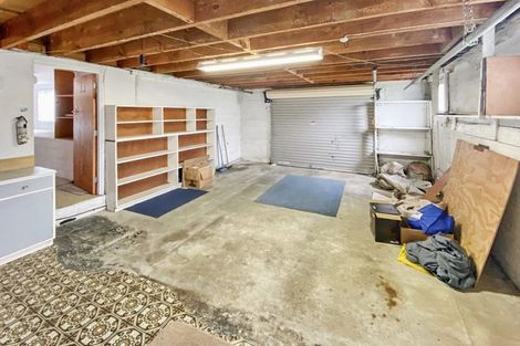 Photo of property in 9 Ries Street, Dannevirke, 4930