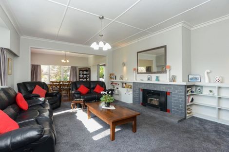 Photo of property in 1 Hereworth Grove, Havelock North, 4130