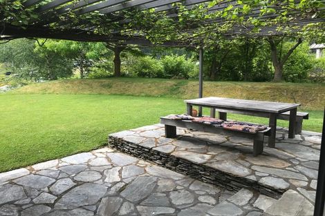 Photo of property in 61 Mathias Terrace, Arthurs Point, Queenstown, 9371