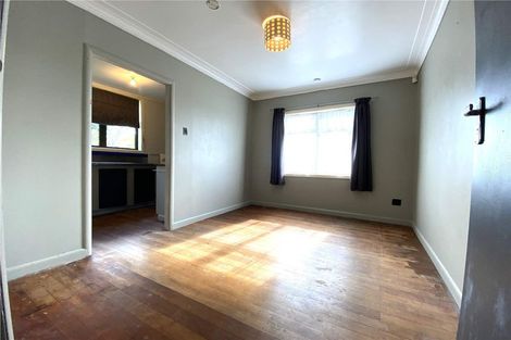 Photo of property in 304 Glengarry Road, Glen Eden, Auckland, 0602