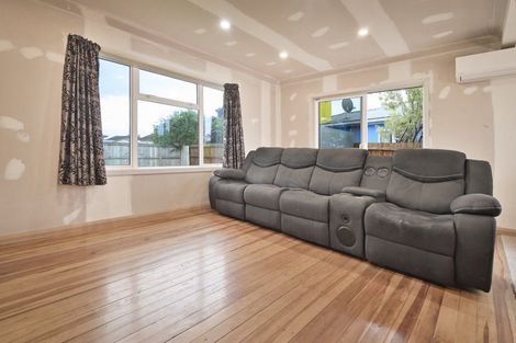Photo of property in 16 Hillary Crescent, Maraenui, Napier, 4110
