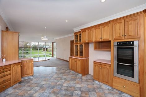 Photo of property in 153/155 High Street, Bulls, 4818