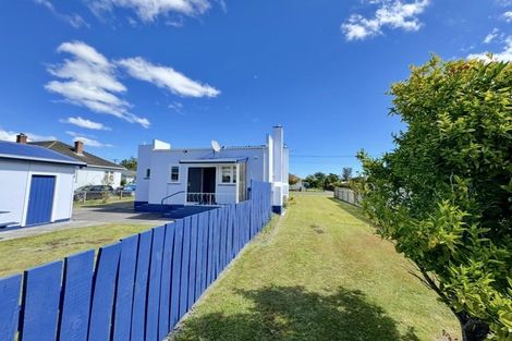 Photo of property in 12 Roberts Avenue, Aramoho, Whanganui, 4500