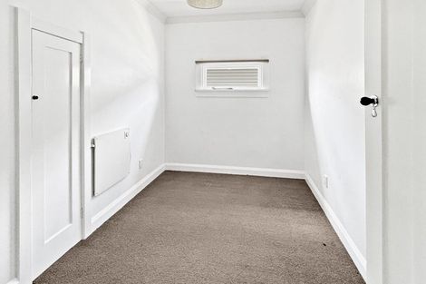 Photo of property in 205 Lascelles Street, Saint Leonards, Hastings, 4120