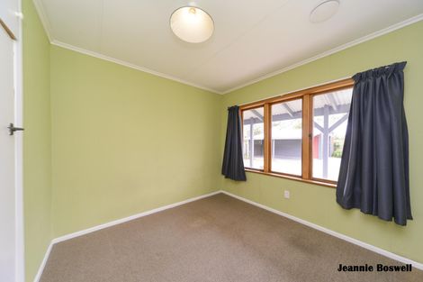 Photo of property in 406 Ruahine Street, Terrace End, Palmerston North, 4410