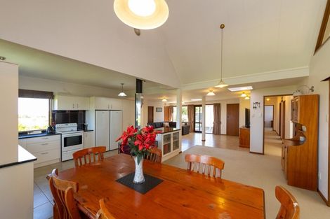 Photo of property in 203 Fergusson Road, Halcombe, Feilding, 4779