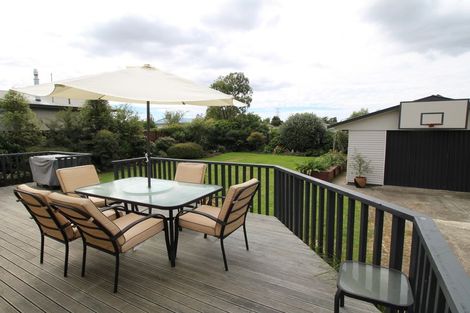 Photo of property in 6 Euan Street, Mangakakahi, Rotorua, 3015