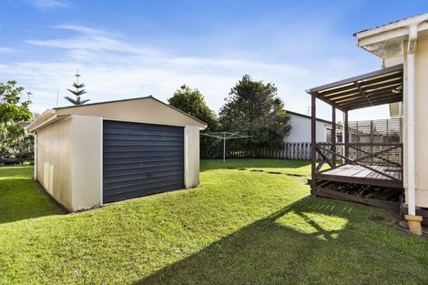 Photo of property in 115 Kiwi Road, Whangamata, 3620