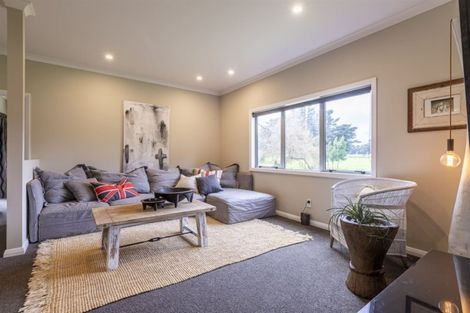 Photo of property in 14 Old Kips Road, Ashhurst, Palmerston North, 4470