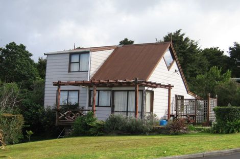 Photo of property in 44 Grand View Road, Leigh, 0985