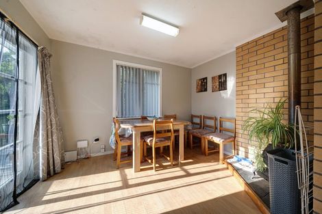 Photo of property in 8 Coniston Avenue, Te Atatu South, Auckland, 0610