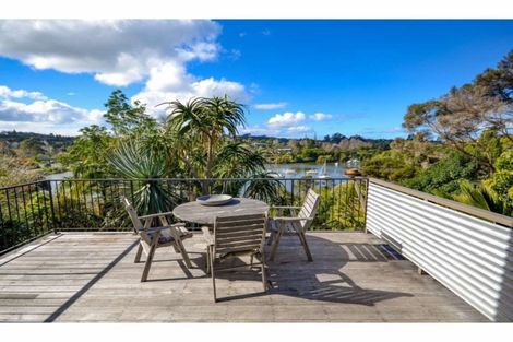 Photo of property in 22 Riverview Road, Kerikeri, 0230