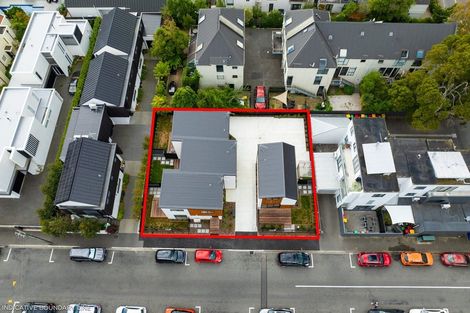 Photo of property in 10 Exeter Street, Lyttelton, 8082