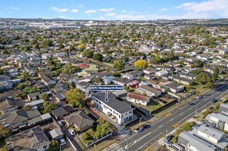 Photo of property in 207c Wordsworth Road, Manurewa, Auckland, 2102