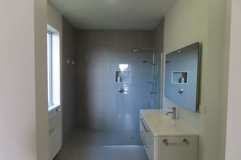 Photo of property in 107 Fulford Street, New Plymouth, 4310