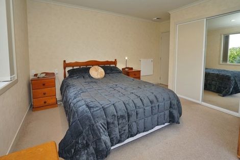 Photo of property in 55 Sovereign Isle Lane, Rototuna, Hamilton, 3210