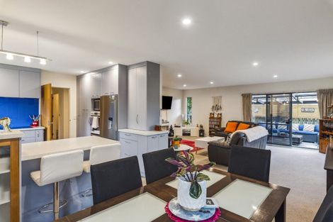 Photo of property in 8 Leigh Place, Paraparaumu Beach, Paraparaumu, 5032