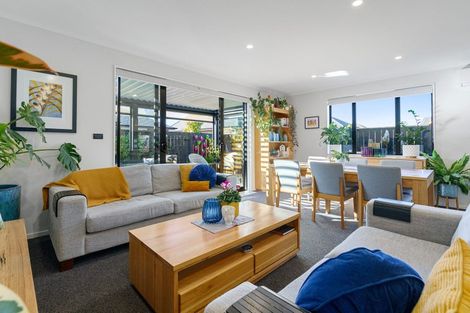 Photo of property in 26 Rose Leigh Drive, Cambridge, 3434