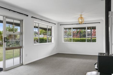 Photo of property in 22 Macdonell Street, Hilltop, Taupo, 3330