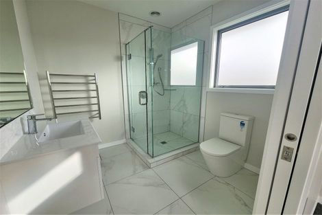 Photo of property in 49 Atlantic Drive, Fitzherbert, Palmerston North, 4410