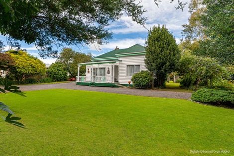 Photo of property in 75-77 Beach Road, Katikati, 3129