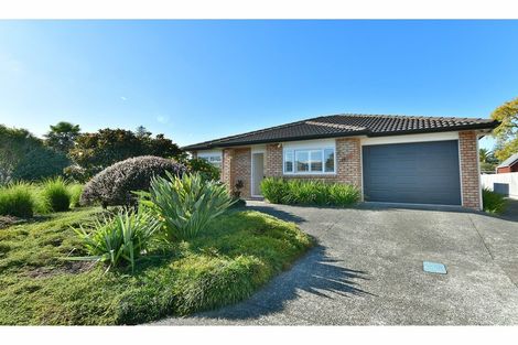 Photo of property in 31 Elizabeth Street, Orewa, 0931
