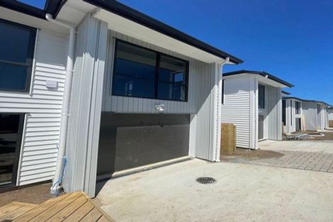 Photo of property in 105 Great South Road, Manurewa, Auckland, 2102