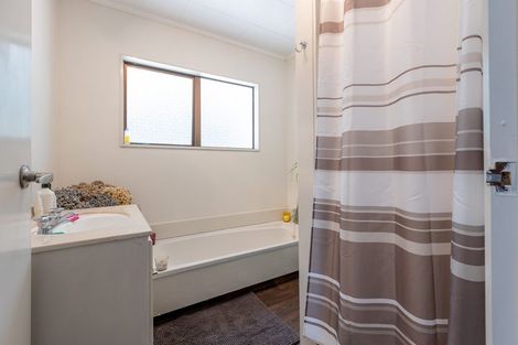 Photo of property in 724 Norfolk Road, Upper Plain, Carterton, 5791