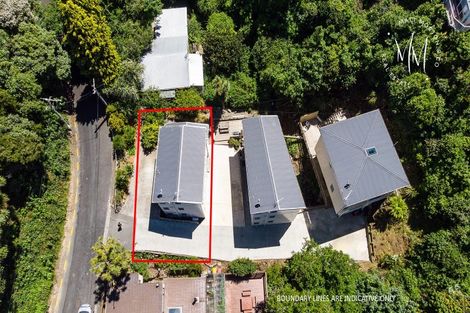 Photo of property in 16 Cosy Dell Road, North Dunedin, Dunedin, 9016