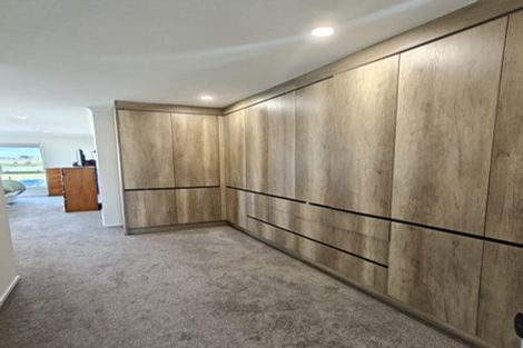 Photo of property in 8 Ritetai Street, Clarks Beach, 2122