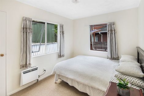 Photo of property in 2/61 Woodhouse Avenue, Karori, Wellington, 6012