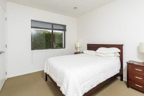 Photo of property in 29 Sycamore Drive, Sunnynook, Auckland, 0620