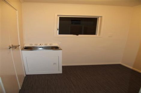 Photo of property in 40 Wickman Way, Mangere East, Auckland, 2024