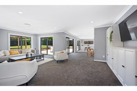 Photo of property in 1 Celina Place, Browns Bay, Auckland, 0630