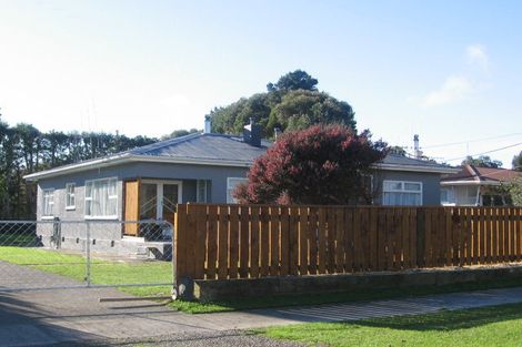Photo of property in 53 Hewitts Road, Linton, Palmerston North, 4472