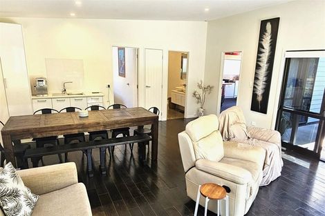 Photo of property in 807 Matarangi Drive, Matarangi, Whitianga, 3592