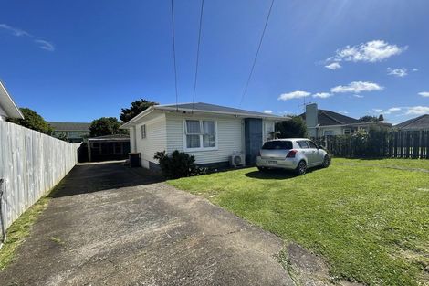Photo of property in 20 Parker Crescent, Otara, Auckland, 2023
