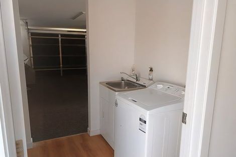 Photo of property in 4 Caledonian Place, Cromwell, 9310