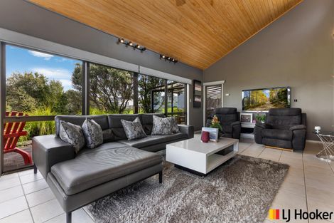 Photo of property in 180 Carnoustie Drive, Wattle Downs, Auckland, 2103
