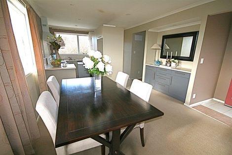 Photo of property in 83 Advene Road, Cockle Bay, Auckland, 2014